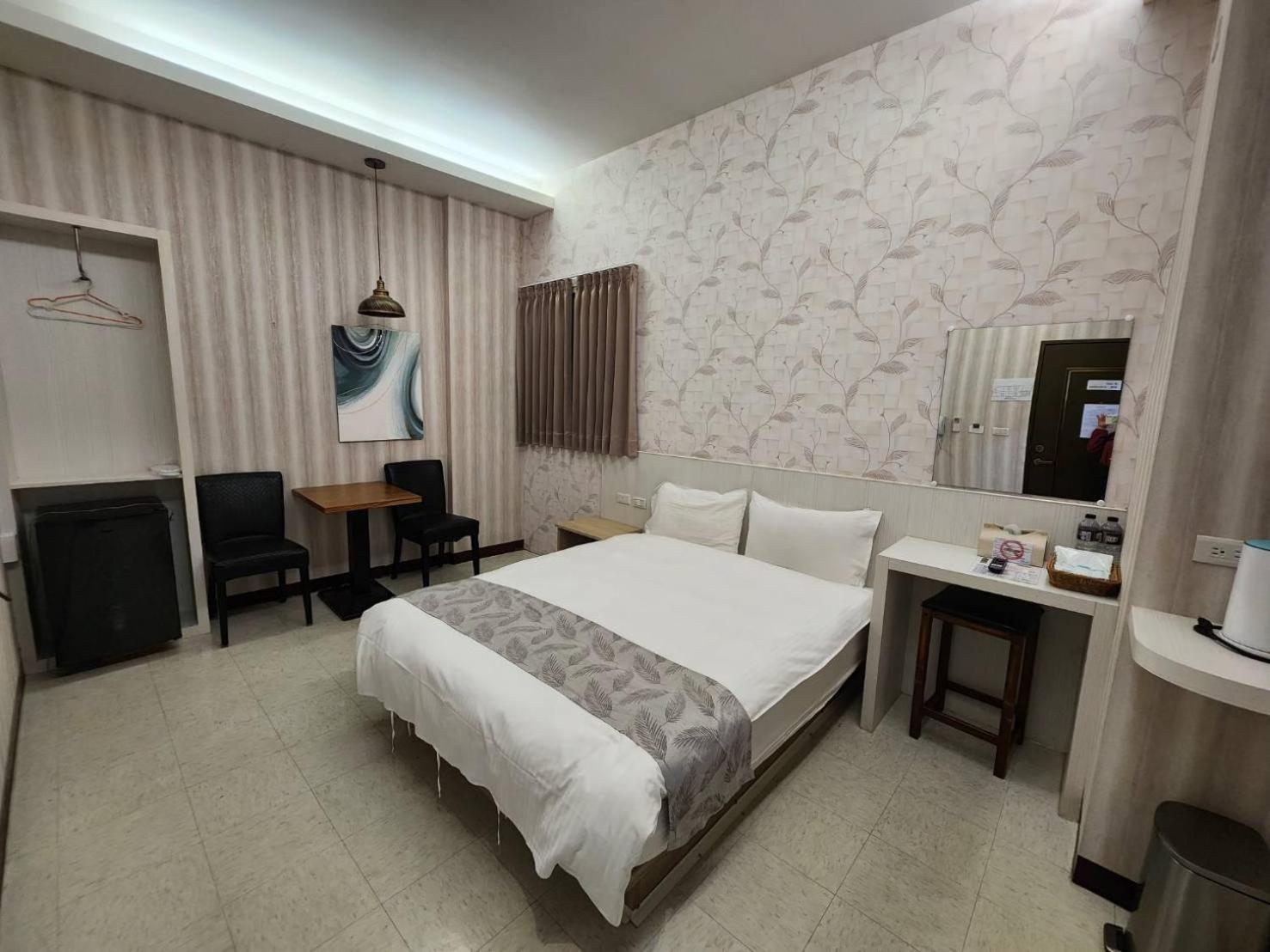 Jia-Jia Business Hotel Luodong Luaran gambar